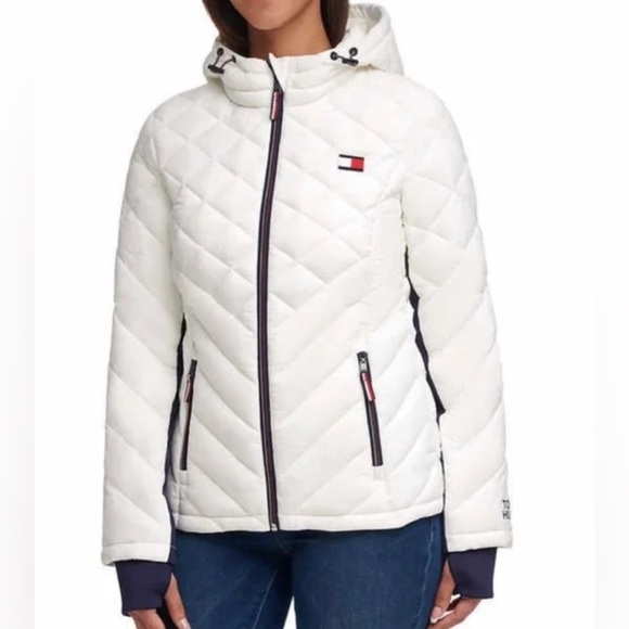 Tommy Hilfiger Jackets & Blazers - Tommy Hilfiger Women’s Quilted White Puffer Jacket with Hood Size XS